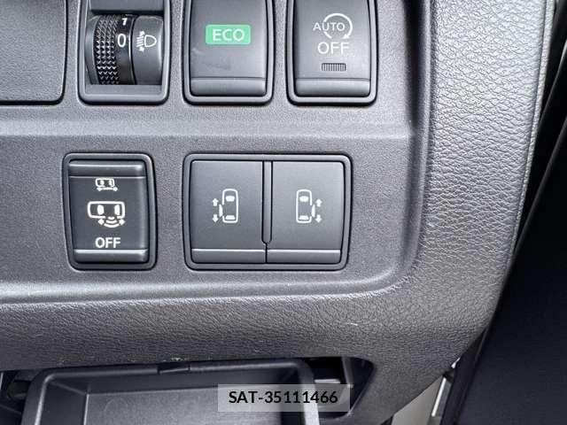 Nissan SERENA 2017-08 8101811-19