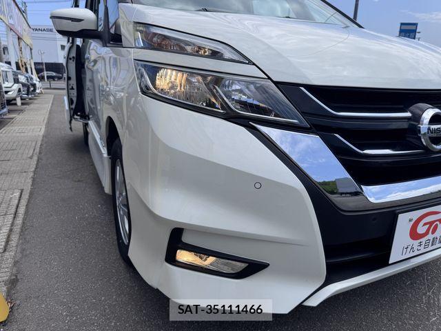 Nissan SERENA 2017-08 8101811-27