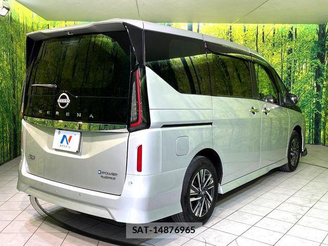 Nissan SERENA 2024-10 8146660-17