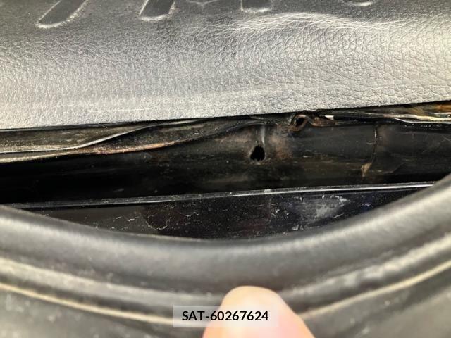 Nissan SERENA 2013-04 8146662-23