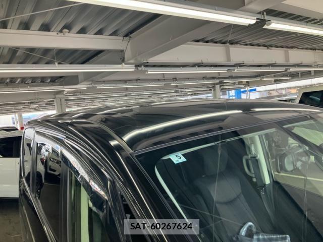 Nissan SERENA 2013-04 8146662-4