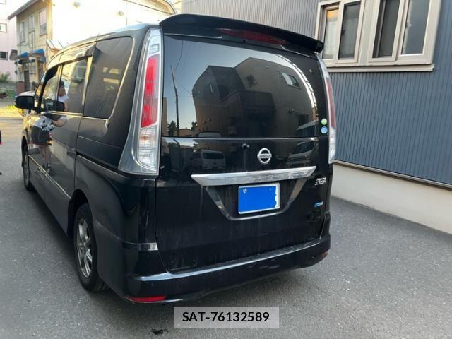 Nissan SERENA 2011-06 8159189-2