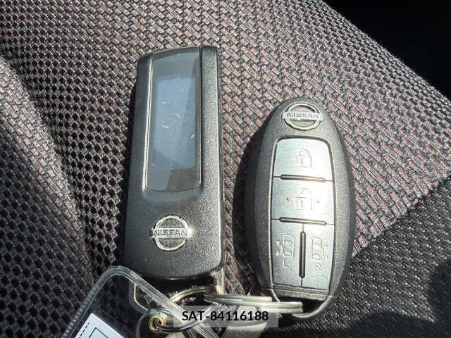 Nissan SERENA 2011-10 8159188-9