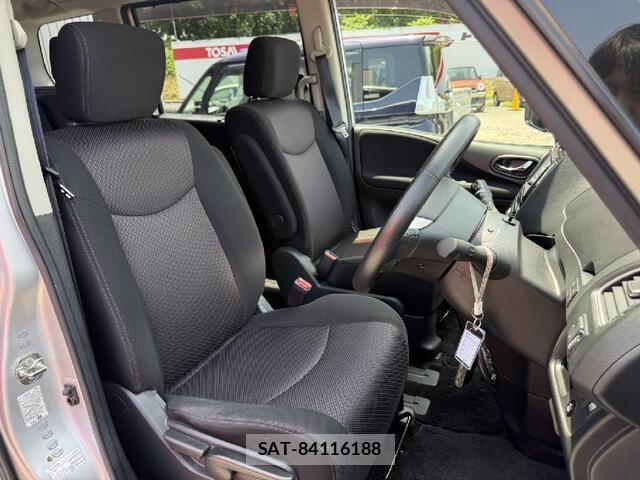 Nissan SERENA 2011-10 8159188-11