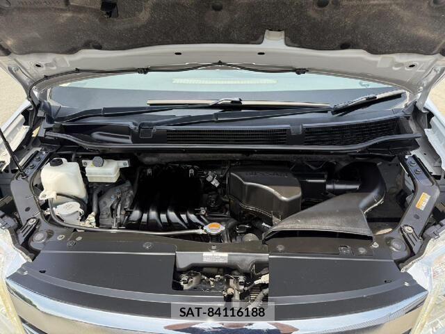 Nissan SERENA 2011-10 8159188-21
