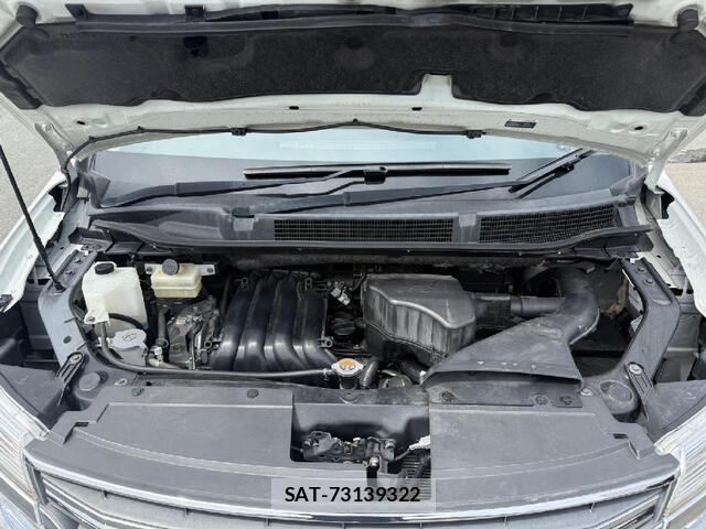 Nissan SERENA 2014-01 8210100-21