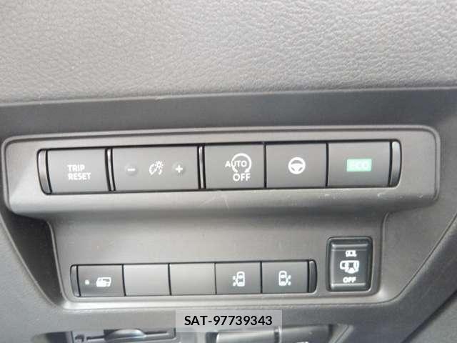 Nissan SERENA 2023-06 8210099-9