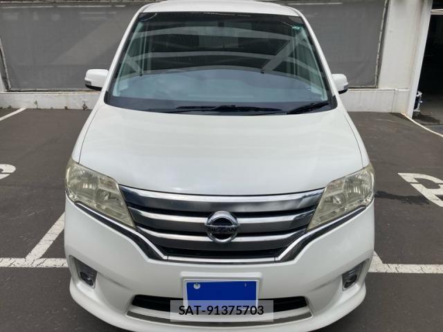 Nissan SERENA 2011-09 8210101-0