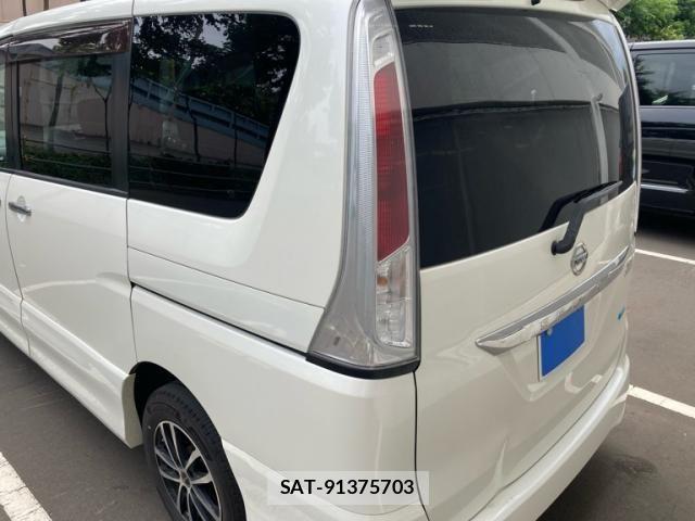 Nissan SERENA 2011-09 8210101-6