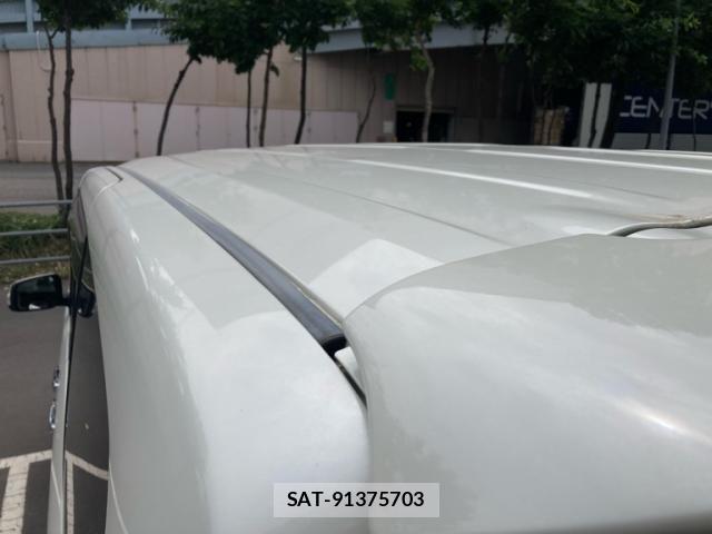 Nissan SERENA 2011-09 8210101-8