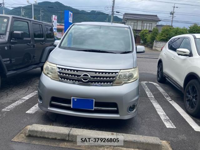 Nissan SERENA 2009-12 8231711-0