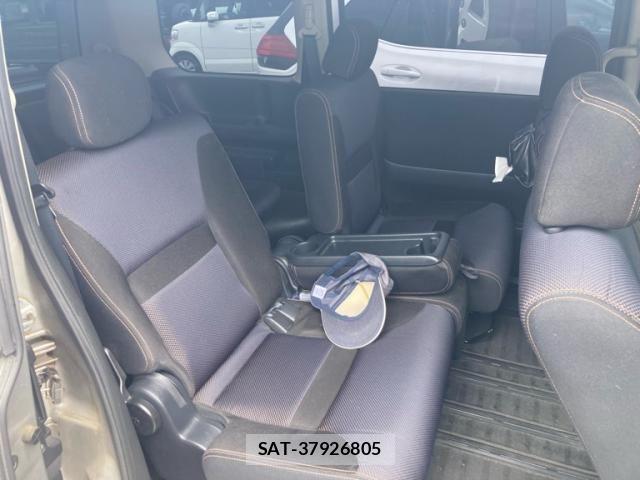 Nissan SERENA 2009-12 8231711-21