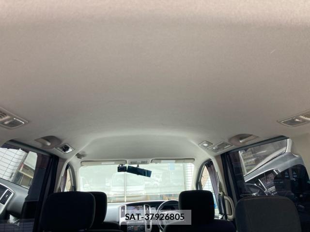 Nissan SERENA 2009-12 8231711-23