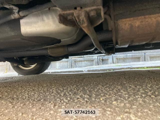 Nissan SERENA 2011-11 8231712-12