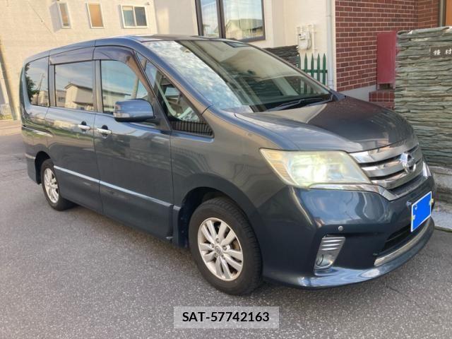 Nissan SERENA 2011-11 8231712-1