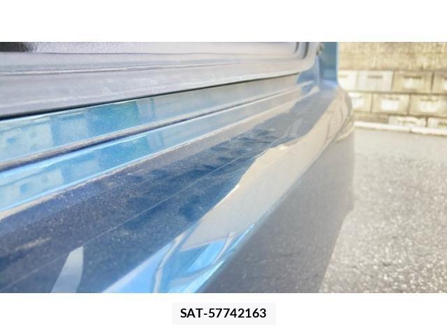 Nissan SERENA 2011-11 8231712-23