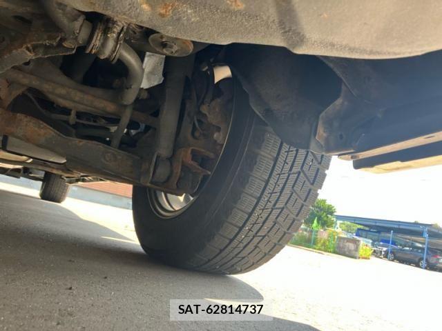Nissan SERENA 2009-09 8231710-11