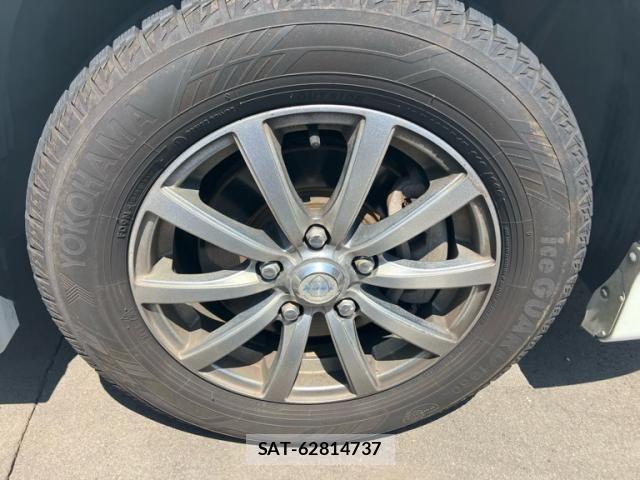 Nissan SERENA 2009-09 8231710-5