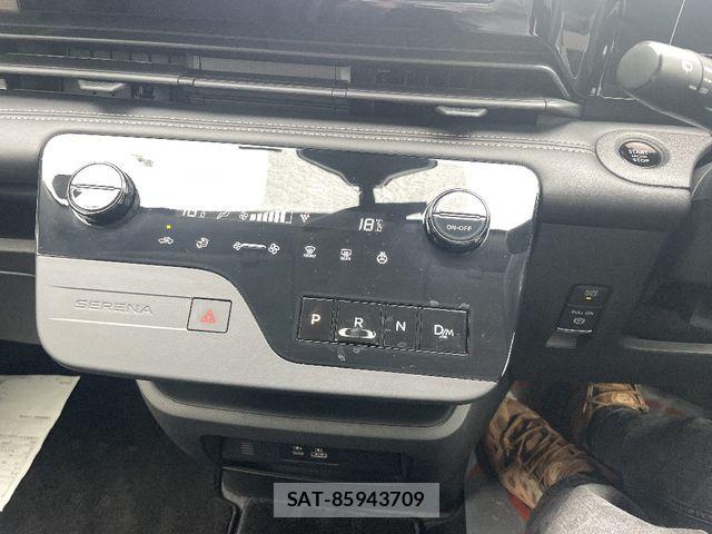 Nissan SERENA 2023-07 8231708-14