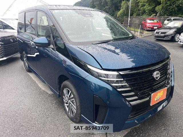 Nissan SERENA 2023-07 8231708-1