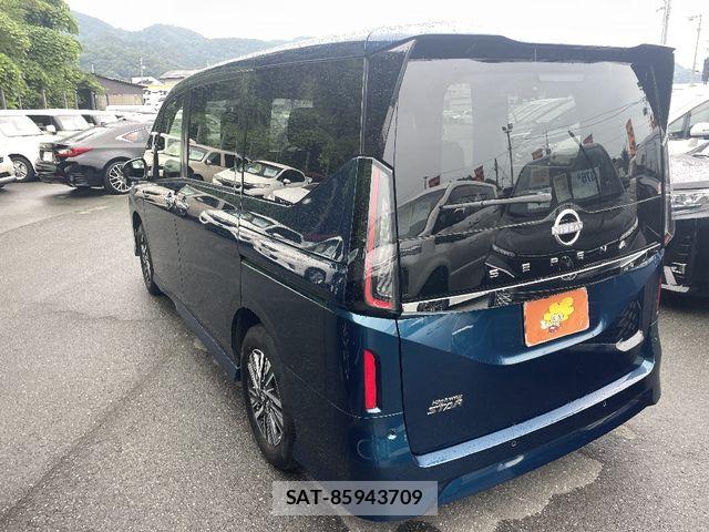 Nissan SERENA 2023-07 8231708-2