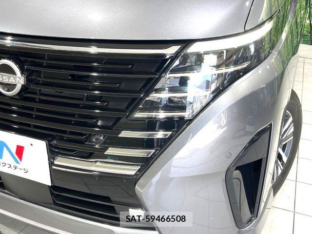 Nissan SERENA 2023-11 8246630-13
