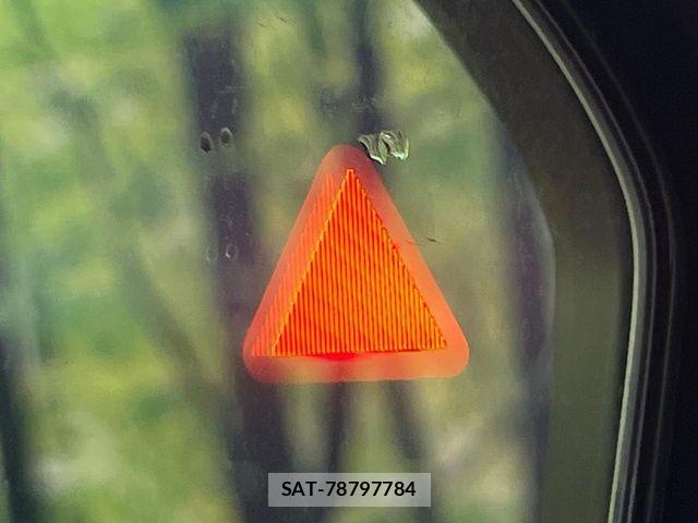 Nissan SERENA 2024-10 8246631-3