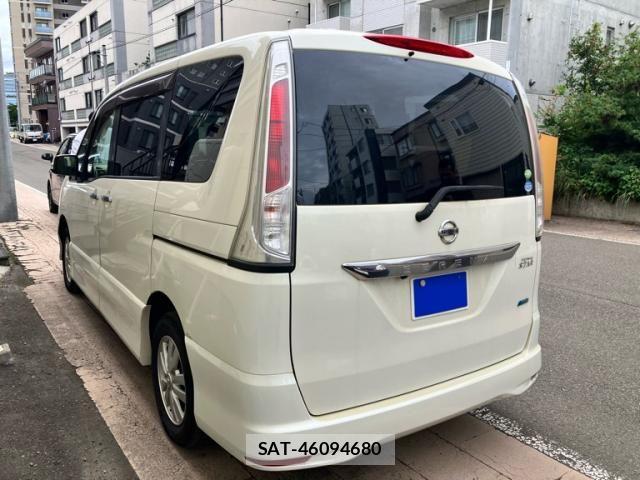 Nissan SERENA 2012-02 8316973-2