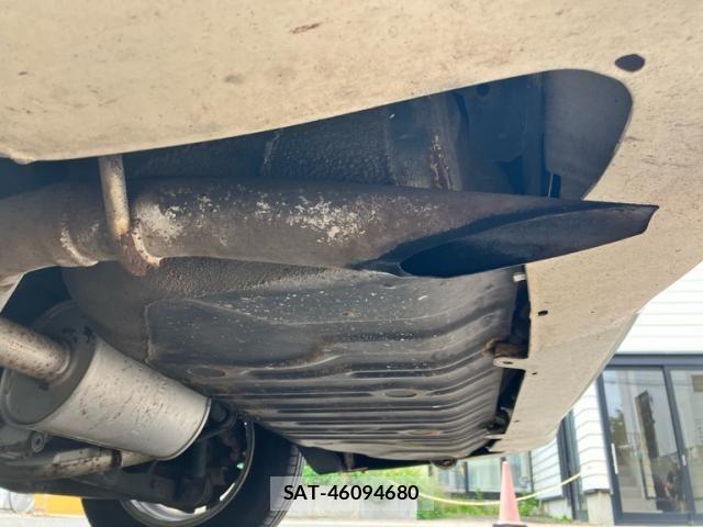 Nissan SERENA 2012-02 8316973-4