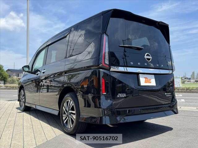 Nissan SERENA 2024-11 8316971-12