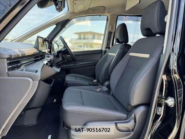 Nissan SERENA 2024-11 8316971-16