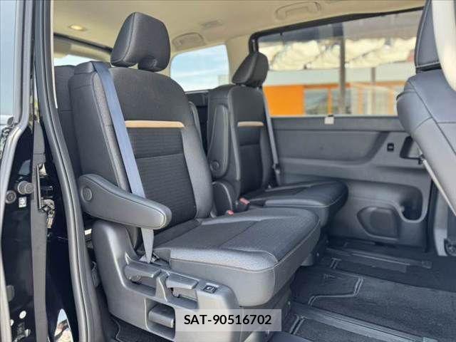 Nissan SERENA 2024-11 8316971-18