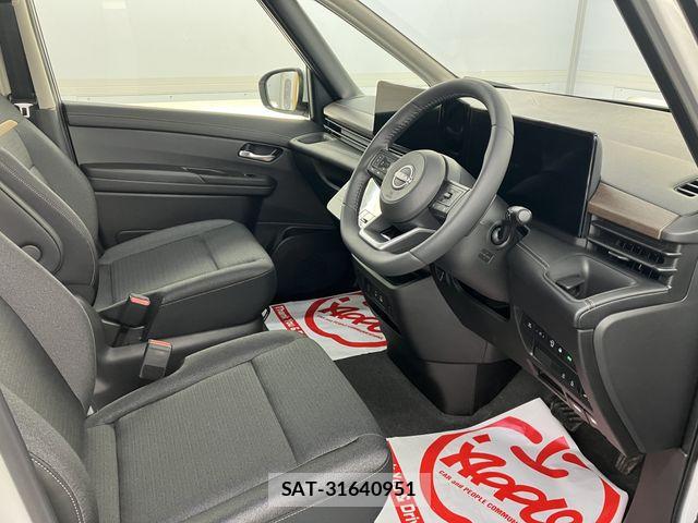 Nissan SERENA 2025-07 8316965-1