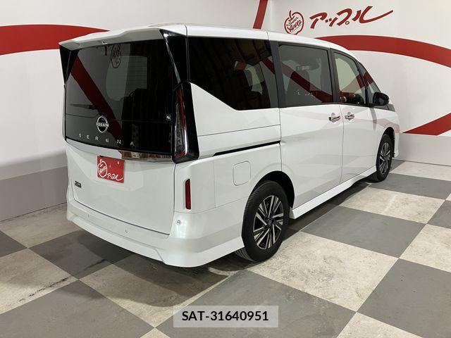 Nissan SERENA 2025-07 8316965-2