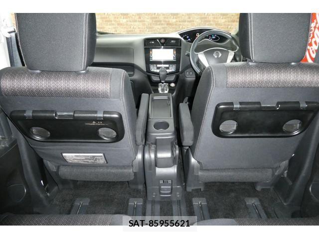 Nissan SERENA 2013-12 8316972-13