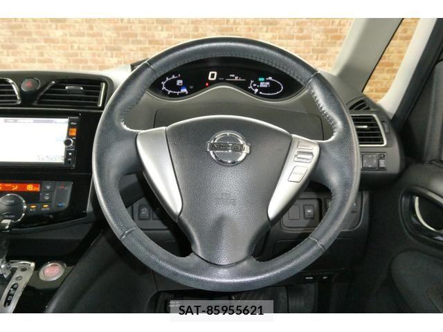 Nissan SERENA 2013-12 8316972-14