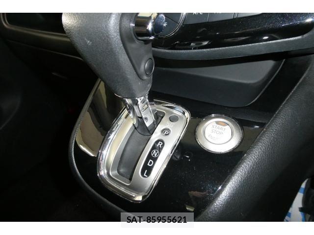 Nissan SERENA 2013-12 8316972-18