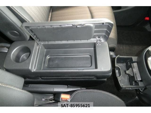 Nissan SERENA 2013-12 8316972-20