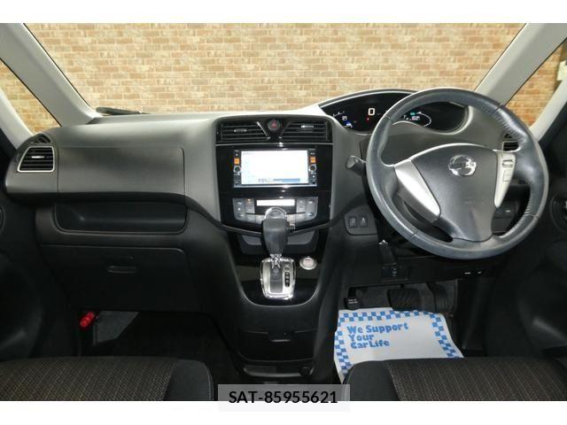 Nissan SERENA 2013-12 8316972-2