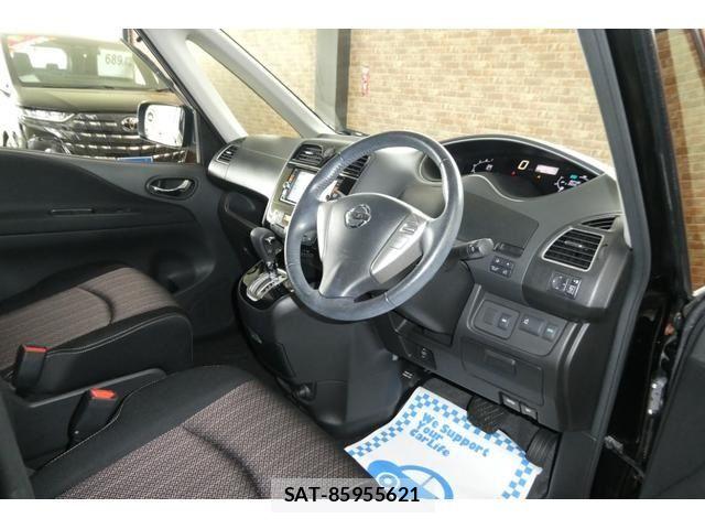 Nissan SERENA 2013-12 8316972-3