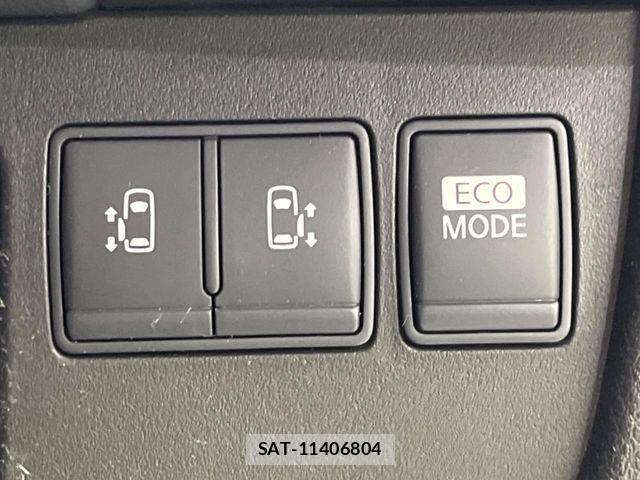 Nissan SERENA 2011-09 8337781-3