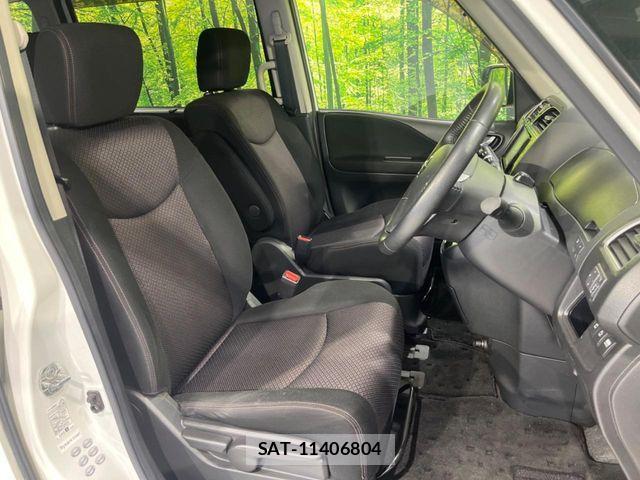 Nissan SERENA 2011-09 8337781-7