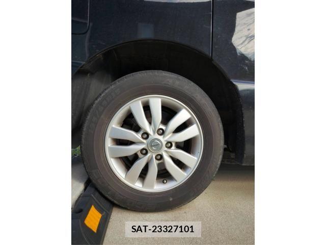 Nissan SERENA 2014-03 8337782-5