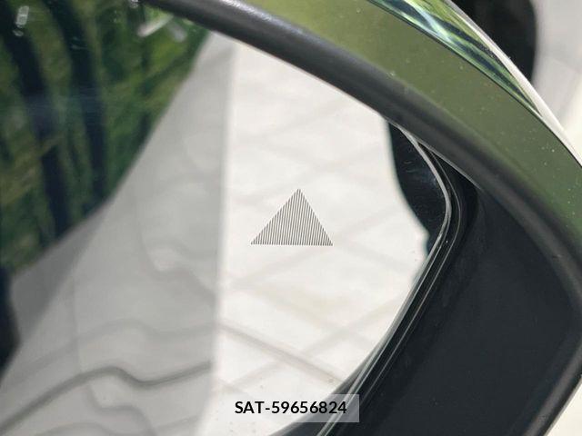 Nissan SERENA 2023-08 8337779-4