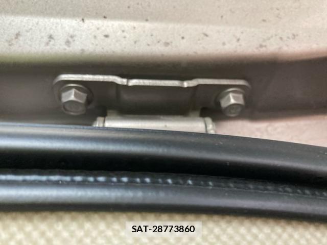 Nissan SERENA 2005-10 8355563-9