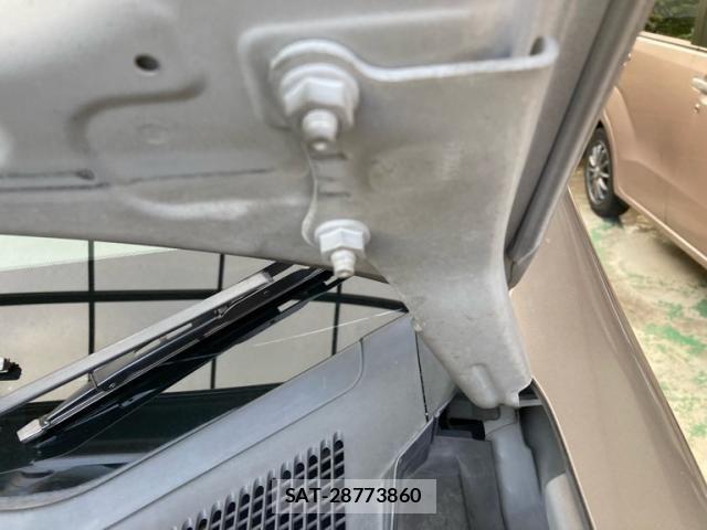Nissan SERENA 2005-10 8355563-13
