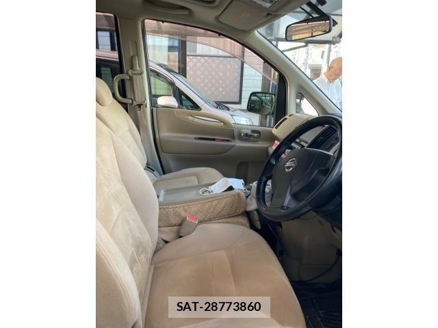 Nissan SERENA 2005-10 8355563-16