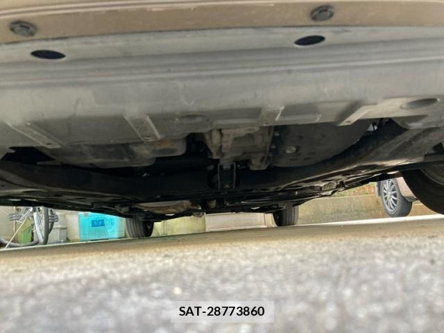 Nissan SERENA 2005-10 8355563-3