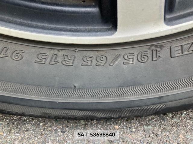 Nissan SERENA 2011-10 8368606-9