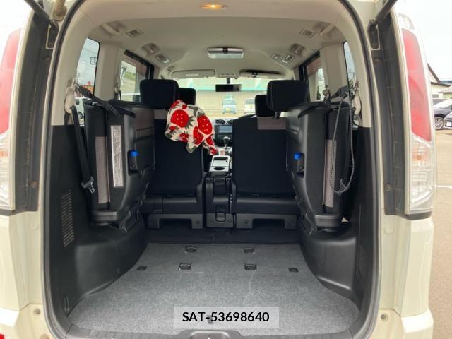 Nissan SERENA 2011-10 8368606-15